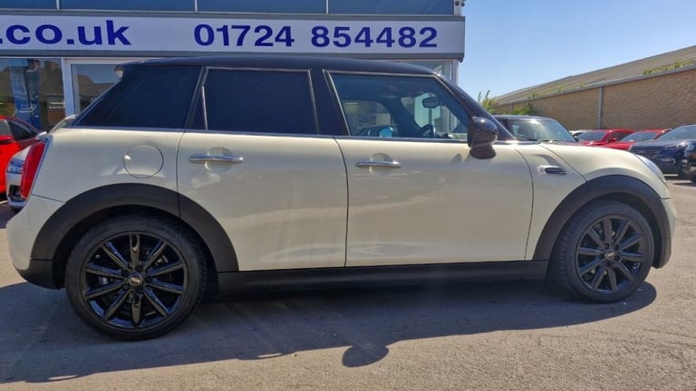  Mini Hatchback 1.5 Cooper 5dr Petrol