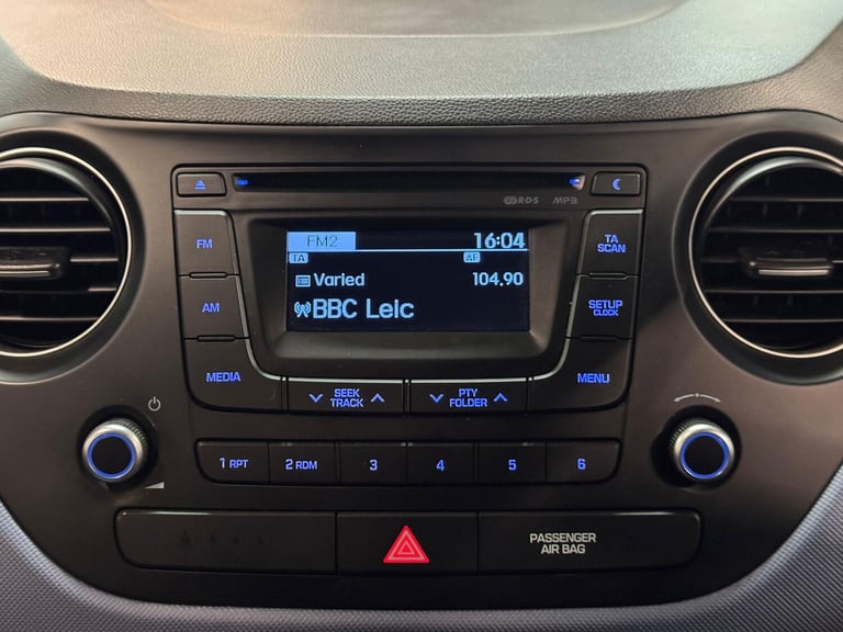 2014 Hyundai i10 1.0 SE Euro 5 5dr HATCHBACK Petrol Manual