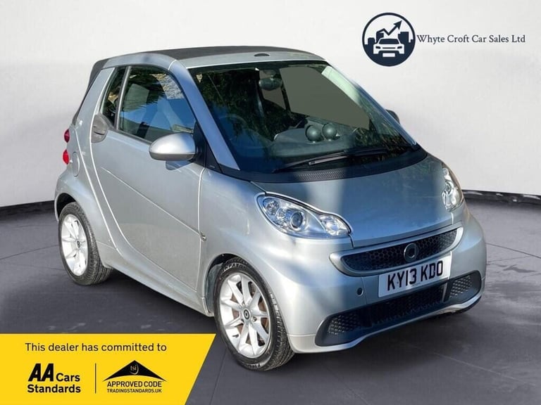 image for 2013 smart fortwo 1.0 MHD Passion Cabriolet SoftTouch Euro 5 (s/s) 2dr Convertible Petrol Automatic