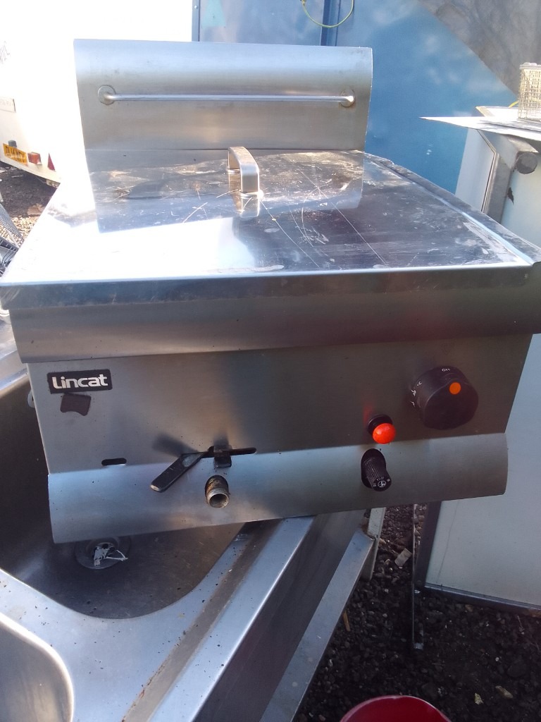 Catering equipment commercial Urns griddles cookers fryers boilers Grills lpg gas electric 