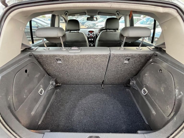 2014 Vauxhall Corsa 1.4 16V SE Euro 5 5dr Hatchback Petrol Manual