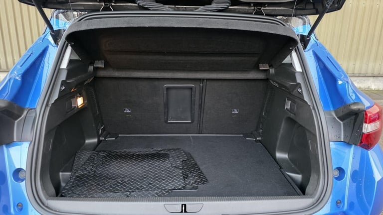 2019 Vauxhall Grandland X 1.2 Turbo Sport Nav Euro 6 (s/s) 5dr HATCHBACK Petrol Manual