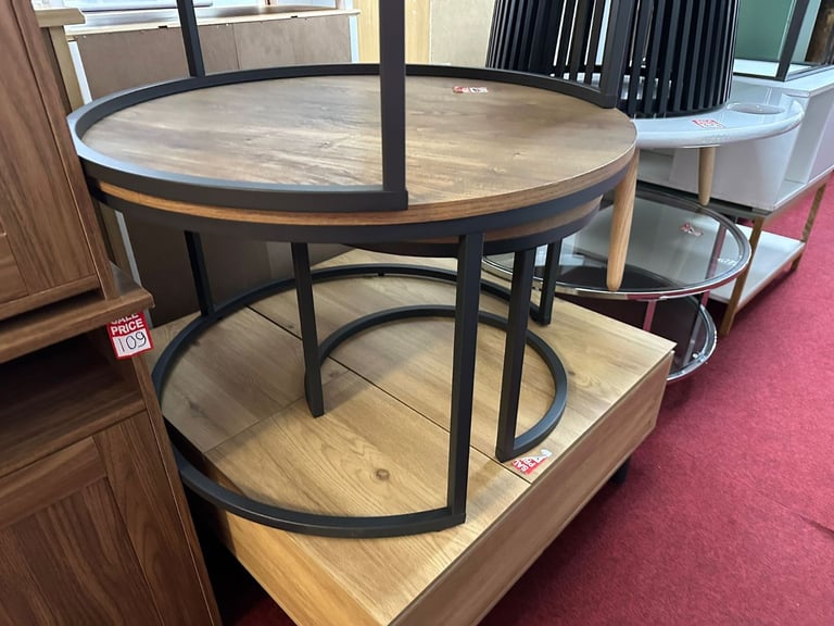 Nomad Nest of 2 Coffee Tables - Oak 