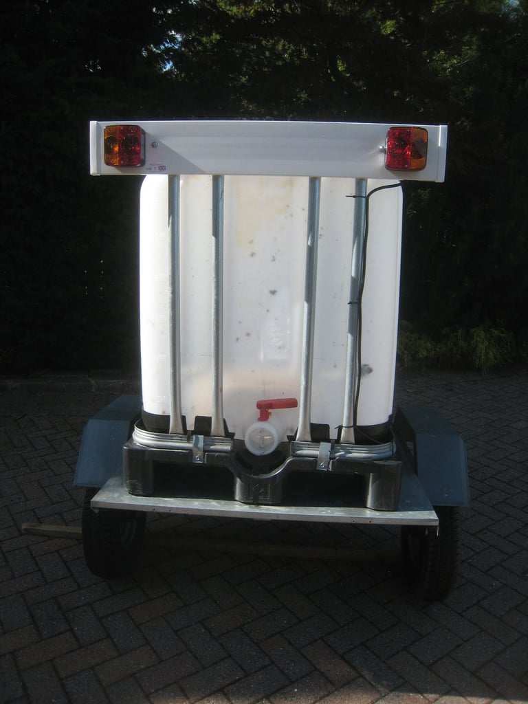 Erde water bowser trailer,600 litre IBC tank, Jockey wheel, Light board
