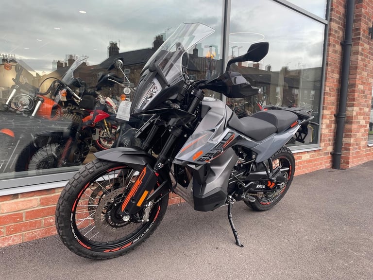 KTM 890 ADVENTURE 22