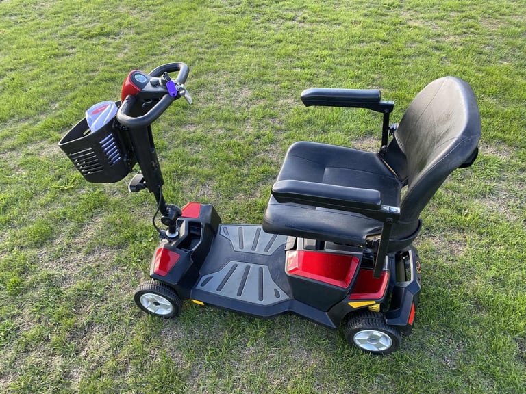 Pride apex rapid  mobility boot scooter in excellent condition 