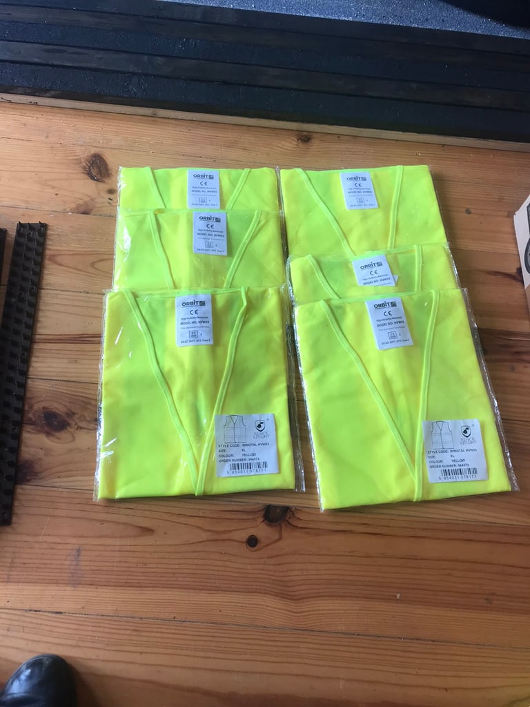 Hi VIZ £2 each 