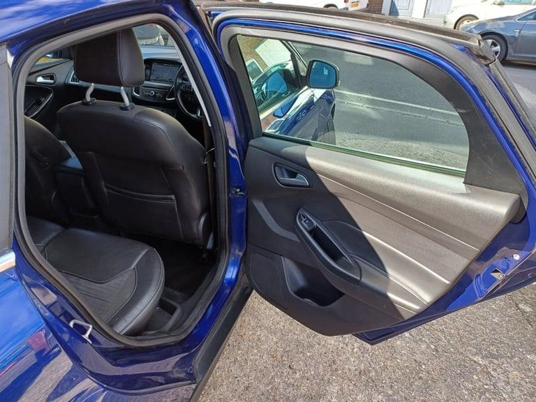 2015 Ford Focus 2.0 TDCi Titanium X 5dr HATCHBACK Diesel Manual