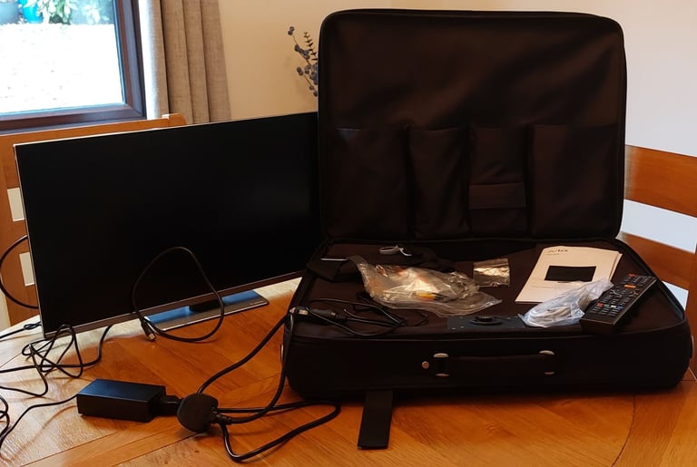 AVTEX 24 INCH DIGITAL LED TV/DVD MODEL L249DRS PRO AND AVTEX  CASE SUITABLE FOR CARAVAN/MOTORHOME 