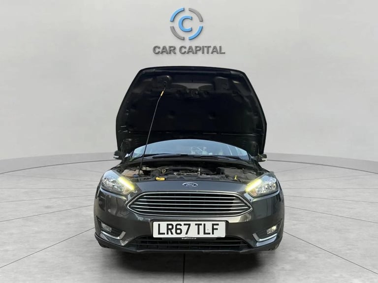 2017 Ford Focus 1.0T EcoBoost Titanium Hatchback 5dr Petrol Auto Euro 6 (s/s) (125 ps) Hatchback ...