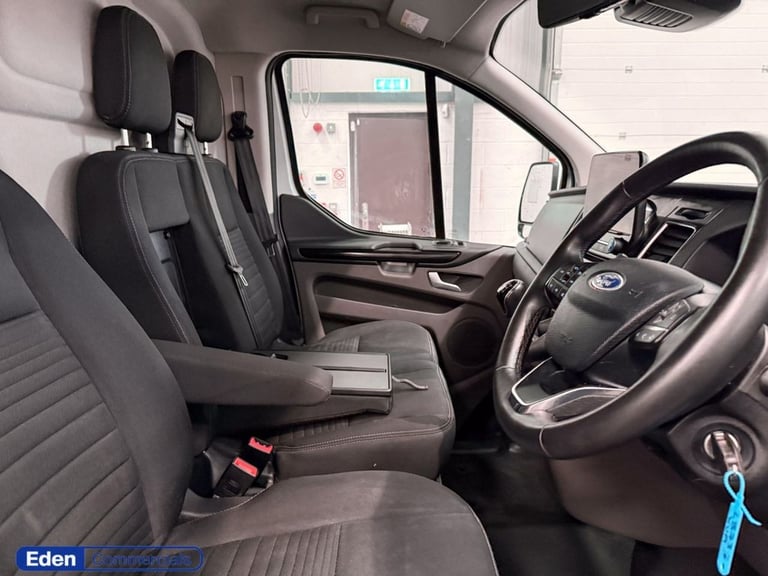 2023 73 FORD TRANSIT CUSTOM 2.0 300 ECOBLUE LIMITED PANEL VAN 5DR DIESEL MANUAL 