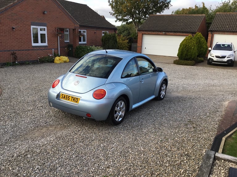 VW BEETLE 2.0.HATCHBACK 