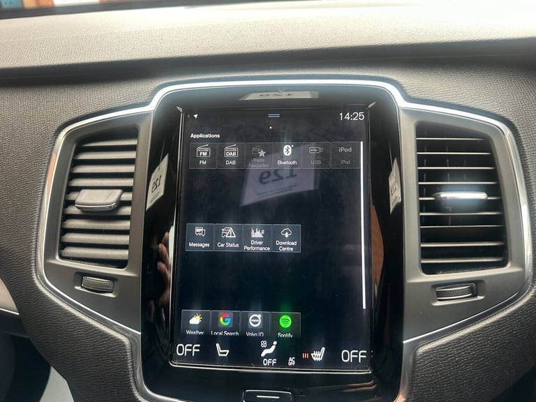 2020 Volvo XC90 2.0 B5 MHEV Momentum SUV 5dr Petrol Hybrid Auto 4WD Euro 6 (s/s) (250 ps) Automatic