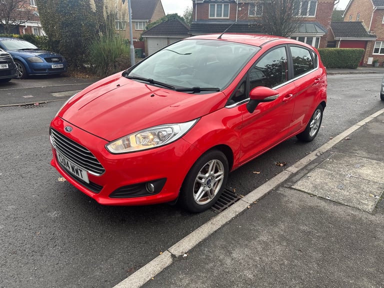 2014 ‘14’ Ford Fiesta 1.25 Zetec * low miles full service history* 