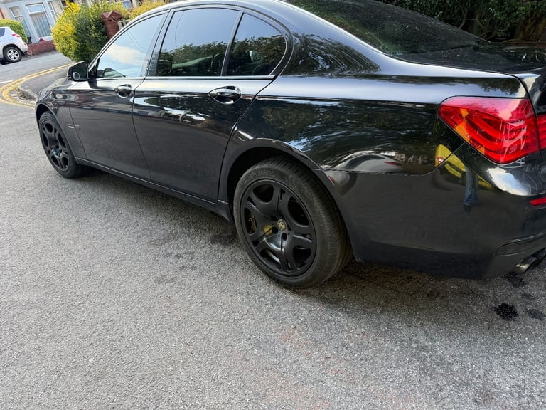 2011 BMW 🔹 730d se luxury edition 3.0 diesel | automatic | ✅ may swap for 7-seater van + cash
