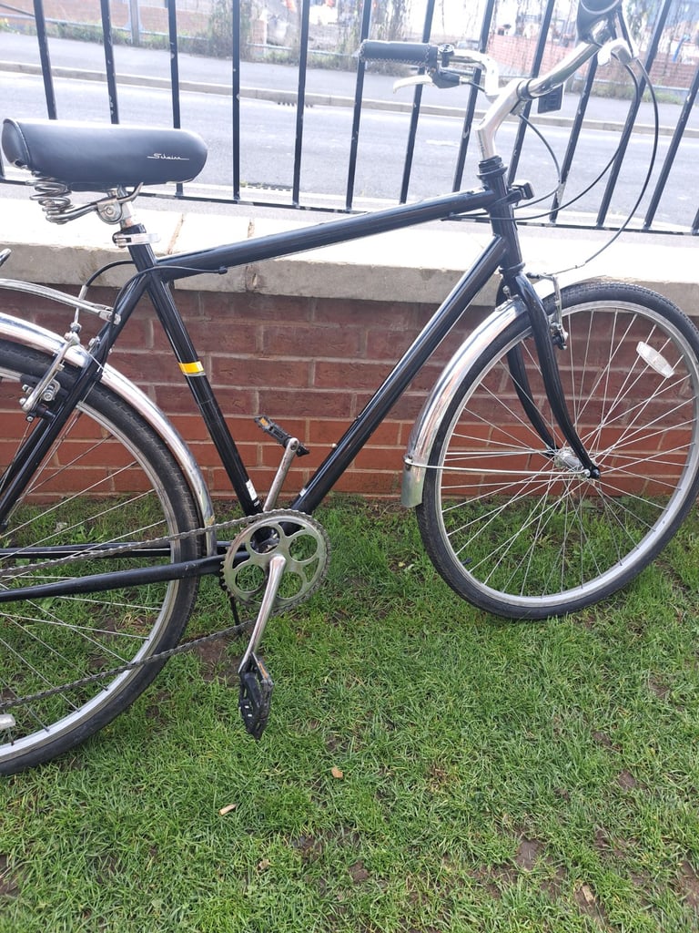 Mens bike brilliant condition Welcome to come check and try it all out from my front door 