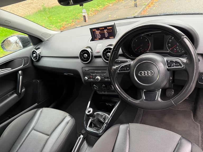 Audi A1 1.6TDi 2013 clean car 