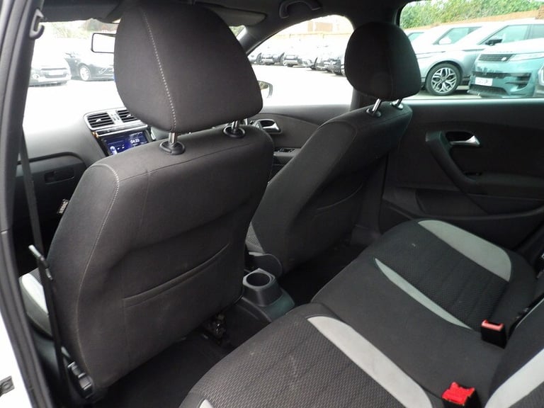 2014 Volkswagen Polo TSI R-Line Hatchback Petrol Manual