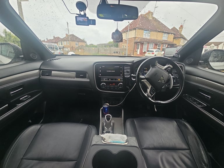 Mitsubishi, OUTLANDER, Estate, 2019, Other, 2360 (cc), 5 doors