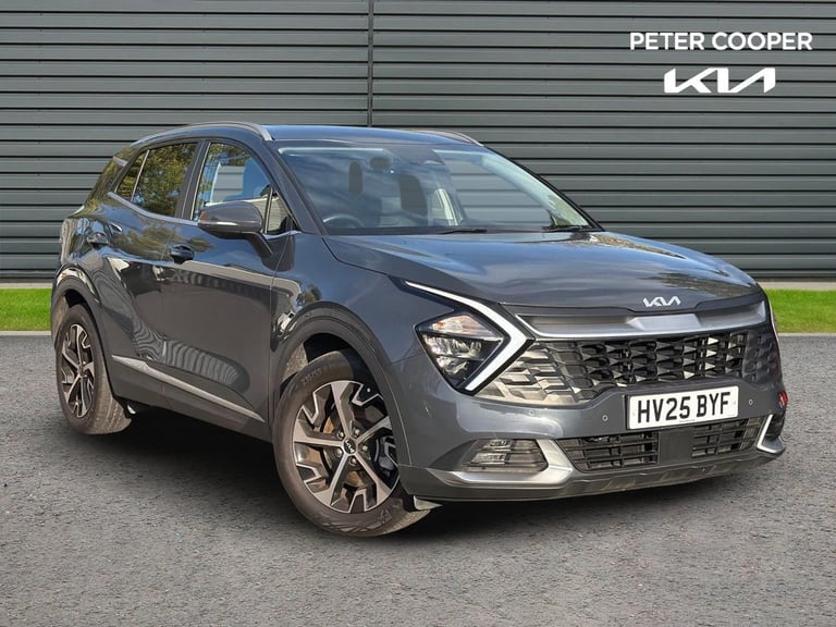 image for 2025 Kia Sportage 1.6 T-GDi 48V 3 ESTATE Petrol/Electric Hybrid Automatic