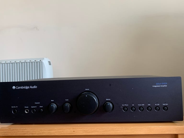 Cambridge Audio integrated amp