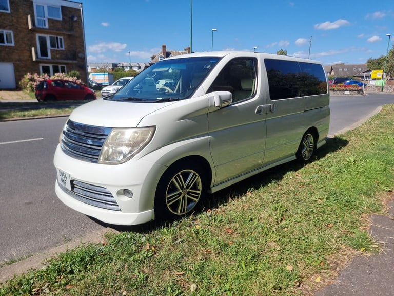 Nissan, 2004, 3498 (cc)