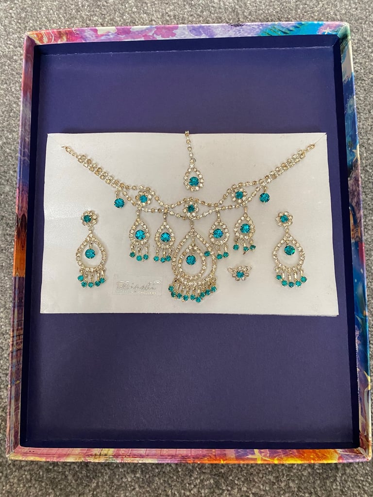 New - Silver & Sky Blue Costume Jewellery Set