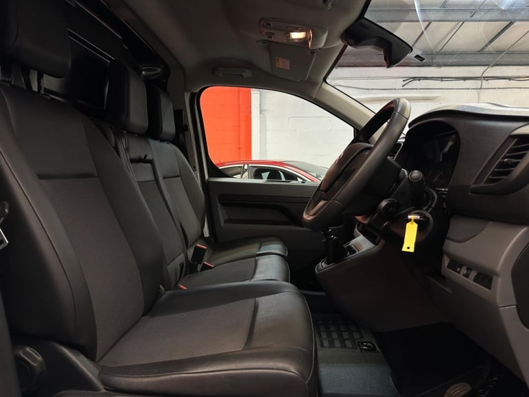 2021 Citroen Dispatch 1.5 BlueHDi 1000 Enterprise Pro M FWD 2 Euro 6 (s/s) 6dr PANEL VAN Diesel M...