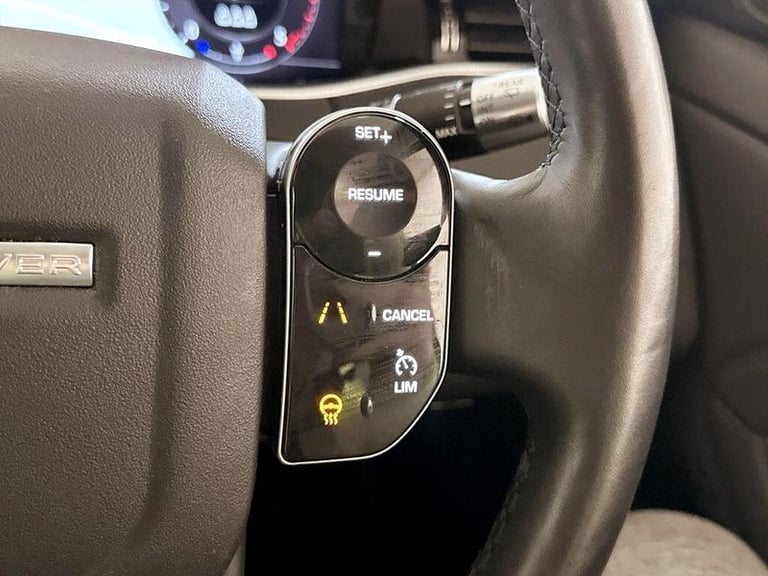 2020 Land Rover Range Rover Evoque 2.0 D240 MHEV SE Auto 4WD Euro 6 (s/s) 5dr Automatic SUV Diese...