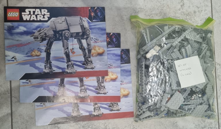 Star Wars Lego set 10178 - Motorised Walking AT-AT