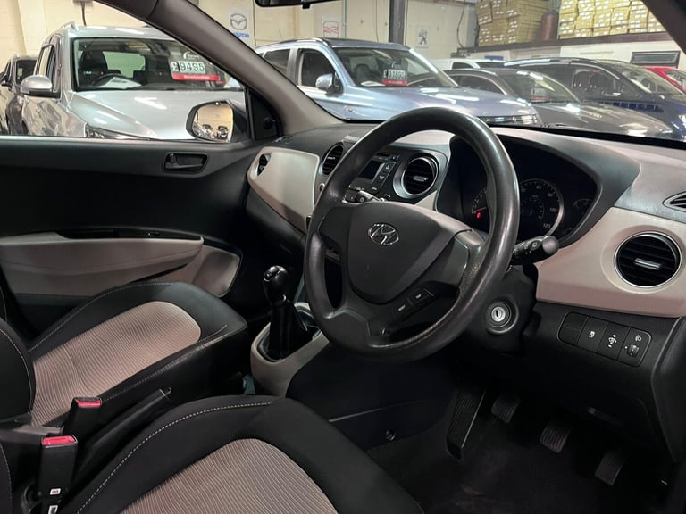  Hyundai i10 1.0 S Euro 5 5dr Petrol Manual