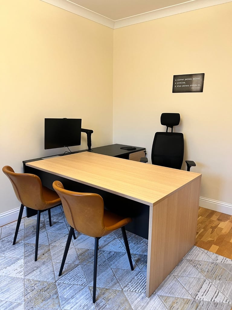 1 Desk, 3 chairs, 1 monitor fitted to monitor arm worth £2000