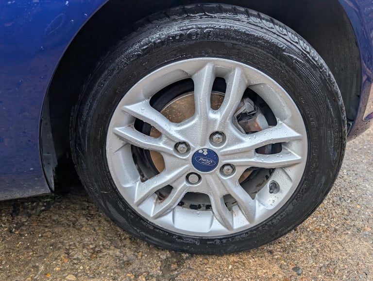 2016 Ford Fiesta 1.25 Zetec Hatchback 5dr Petrol Manual Euro 6 (82 ps) Hatchback Petrol Manual