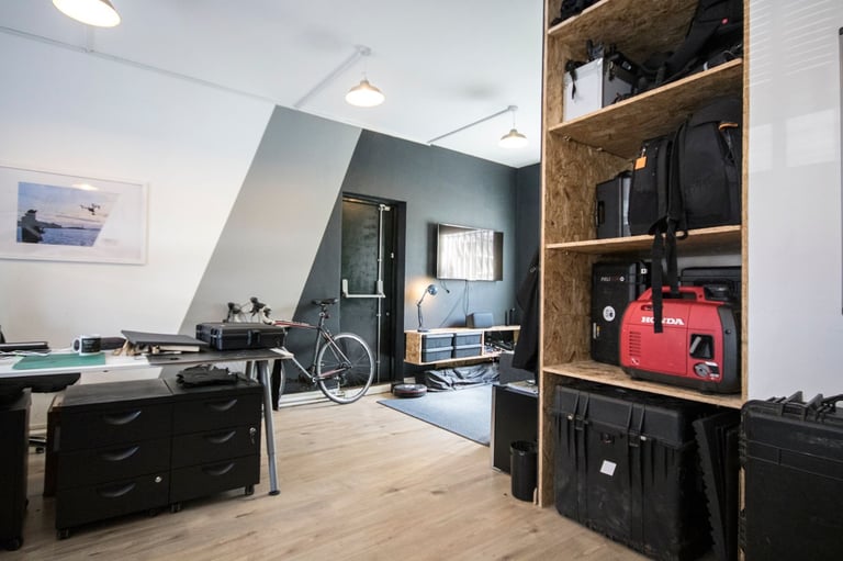 Private Office Space | Commercial Unit | Creative Space | Beauty Room |Desk in Wimbledon London SW19
