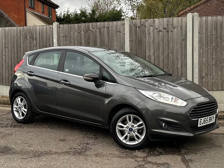 image for FORD FIESTA 1.25 Zetec Hatchback 5dr Petrol Manual Euro 6 (82 ps) 2015