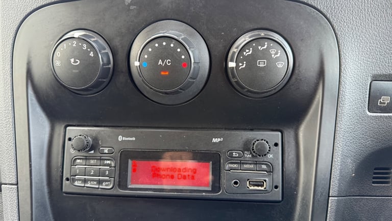 2015 Mercedes-Benz Citan X LWB DUALINER Crew Cab Window Van AC 6 Speed PANEL VAN Diesel Manual