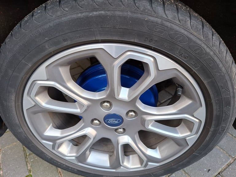 Ford, ECOSPORT, Hatchback, 2018, Manual, 999 (cc), 5 doors