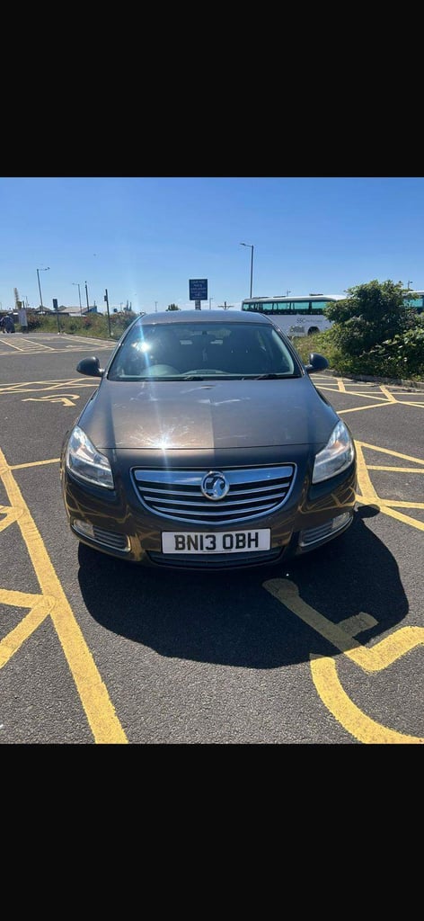 Vauxhall, INSIGNIA, Hatchback, 2013, Manual, 1956 (cc), 5 doors