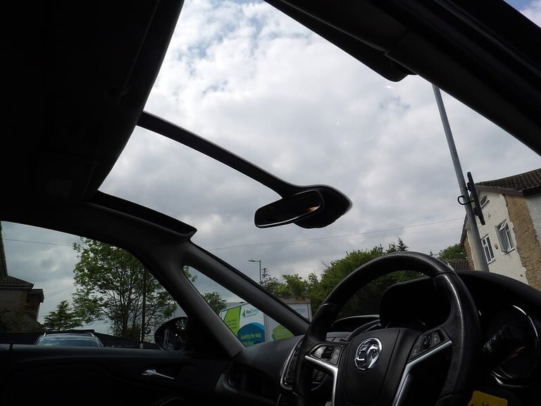 2015 Vauxhall Zafira 2.0 CDTi [170] Elite 5dr Auto MPV DIESEL Automatic