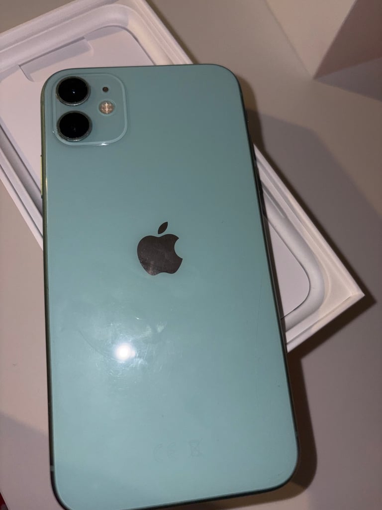 Apple iPhone 11
