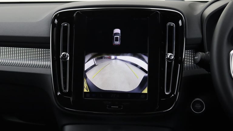 2025 Volvo XC40 2.0 B4P Plus Black Edition 5dr Auto ESTATE PETROL Automatic