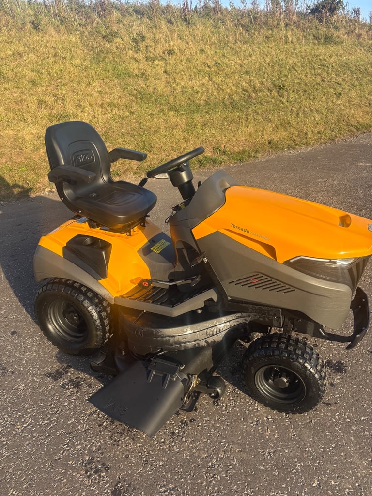 Stiga Tornado 7121 HWSY Honda engine 
