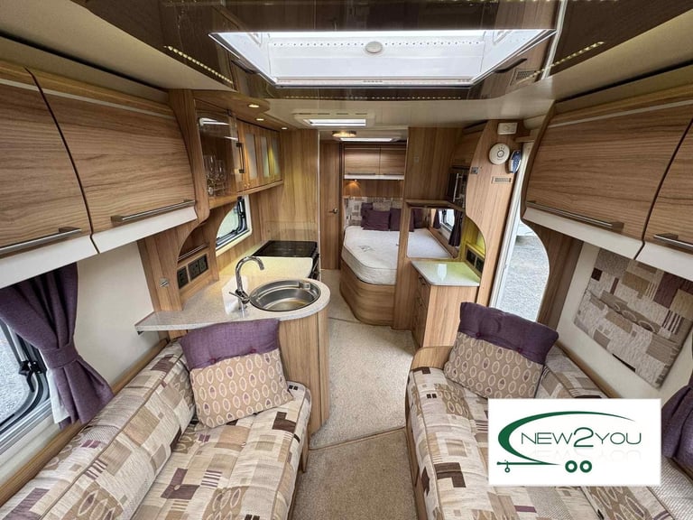 2013 Bailey Unicorn Valencia 4 Berth Fixed Bed Caravan - HUGE SALE NOW ON!!!!
