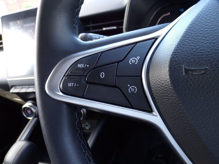 2023 Renault Clio Evolution E-TECH Hybrid 145 Auto MY22 HATCHBACK Petrol/Electric Hybrid Automatic
