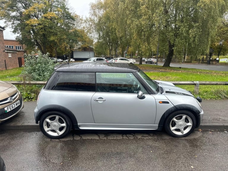 2004 MINI Hatch 1.6 Cooper 3dr HATCHBACK PETROL Manual