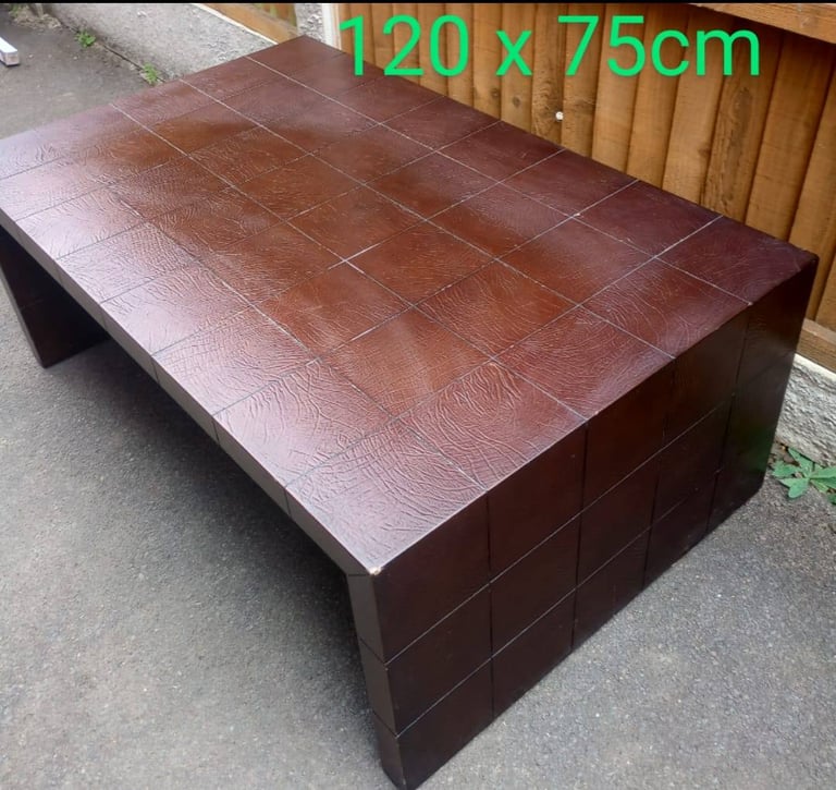Designer coffee table (can deliver)