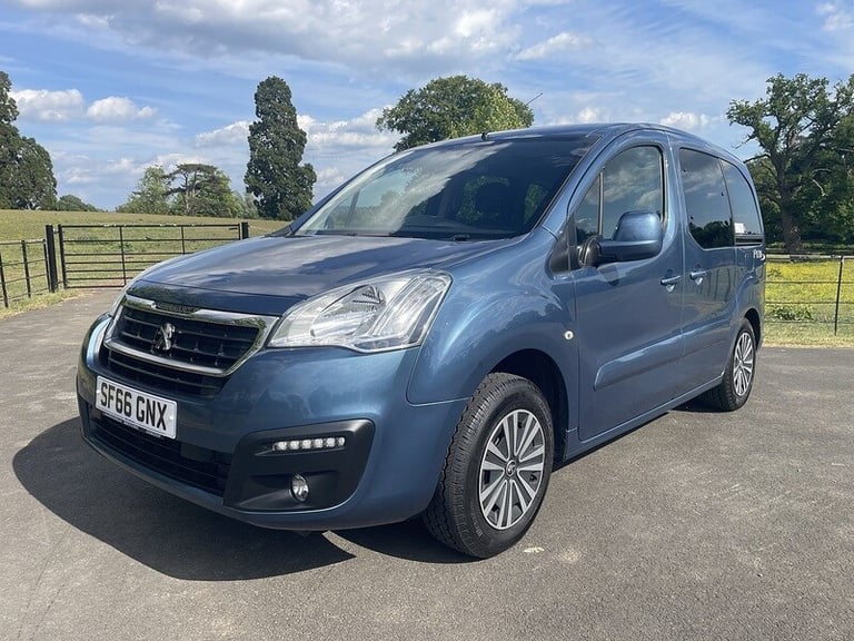 image for  Peugeot Partner Tepee VTi Active MPV Petrol Manual