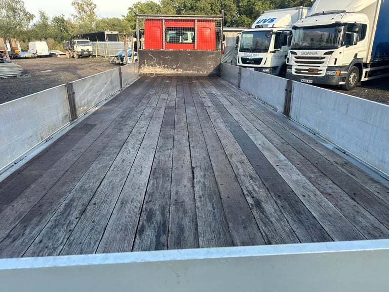 DAF TRUCKS LF150 2015 Euro 6 7.5 ton dropside truck Manaul scaffold