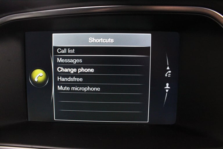 2016 Volvo V40 1.5 T2 R-Design Pro Auto Euro 6 (s/s) 5dr HATCHBACK Petrol Automatic