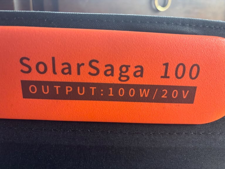 Jackory Explorer 500 with 100w Solar Panel.